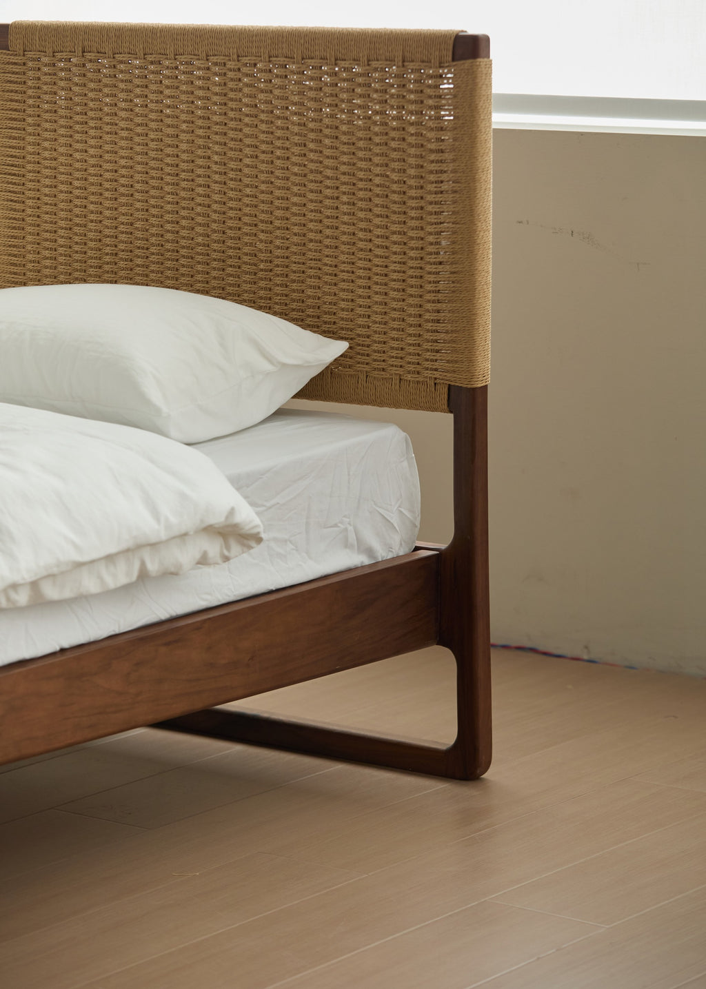 Lyra Woven Bed — North American Black Walnut